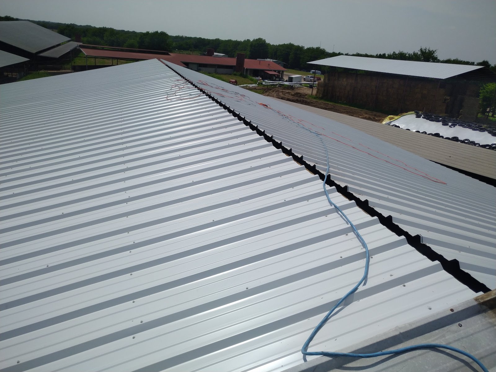 Metal farm commercial roof in Sulphur Springs after replacement